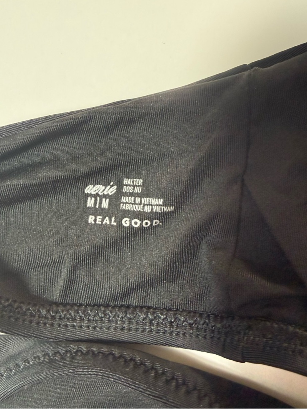 Aerie NWT Black Crossover Halter Bikini Top Size M - Picture 7 of 7